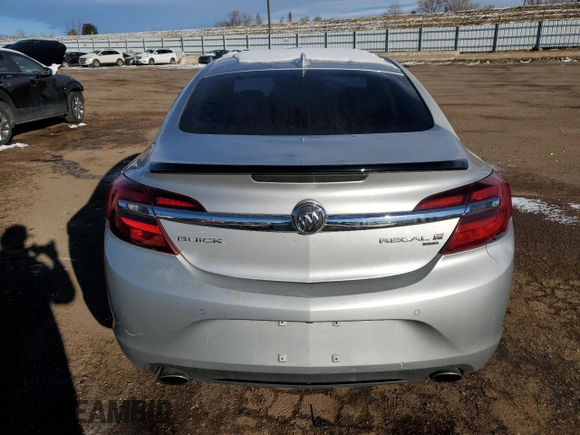 2016 Buick Regal Premium I z VIN 2G4GR5EX3G9162613, wystawiony jako Copart lot #84551874 z przebiegiem 106 427 mil mil oraz Szkoda całkowita • Salvage title. Historia ofert i sprzedaży dostępna na DreamBid. Obrazek 6.