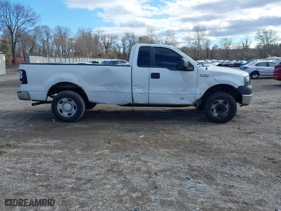 2008 Ford F-150 XL with VIN 1FTRF12W88KE26807, listed as a IAAI auction lot 41500778 with 322,300 mi miles. Bid and sale history available at carsss.com. Image 13.