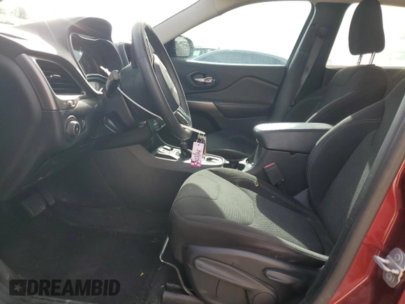 2019 Jeep Cherokee Latitude с VIN 1C4PJLCB6KD416480, выставлен на аукционе Copart как лот 60471315 с пробегом 115 657 миль миль и Списание • Salvage title. История ставок и продаж доступна на DreamBid. Изображение 7.