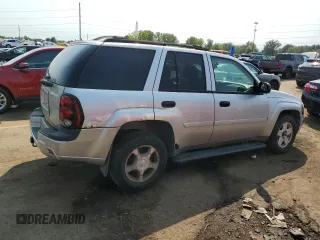 2007 Chevrolet TrailBlazer LS with VIN 1GNDT13S972202384, listed as a Copart auction lot 70833834 with 218,992 mi miles and Salvage Title. Bid and sale history available at DreamBid. Image 3.