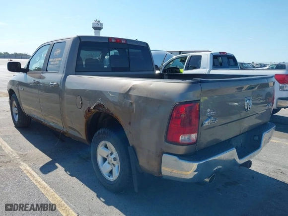 2010 Dodge Ram 1500 SLT with VIN 1D7RV1GT8AS211408, listed as a IAAI auction lot 39632883 with 225,628 mi miles. Bid and sale history available at carsss.com. Image 3.