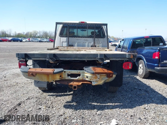 2003 Ford F-350 XL with VIN 1FTSX31S13EB86208, listed as a IAAI auction lot 41940182 with 210,042 mi miles and . Bid and sale history available at DreamBid. Image 6.