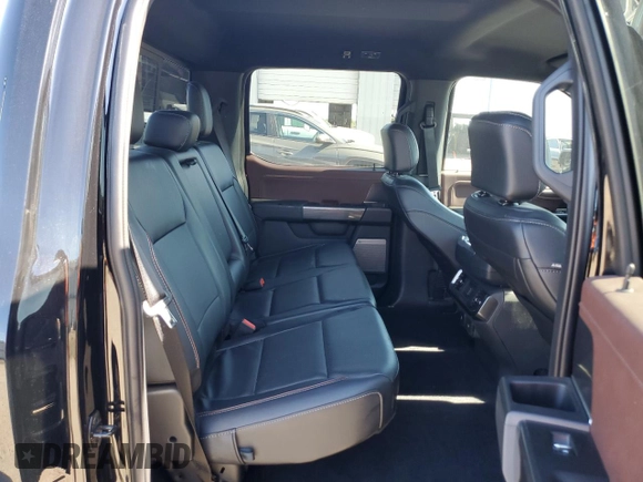 2023 Ford F-150 XL z VIN 1FTFW1ED9PFC82849, wystawiony jako Copart lot #57605605 z przebiegiem 22 823 mil mil oraz Szkoda całkowita • Salvage title. Historia ofert i sprzedaży dostępna na DreamBid. Obrazek 10.