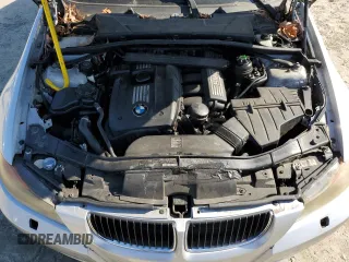 2008 BMW 3 Series 328xi with VIN WBAVC73578KX90648, listed as a Copart auction lot 43928165 with 170,673 mi miles and Clean Title. Bid and sale history available at carsss.com. Image 11.