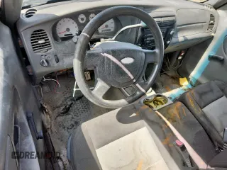 2004 Ford Ranger XL with VIN 1FTYR10U74PB38648, listed as a Copart auction lot 59394645 with 191,135 mi miles and Salvage title. Bid and sale history available at DreamBid. Image 8.