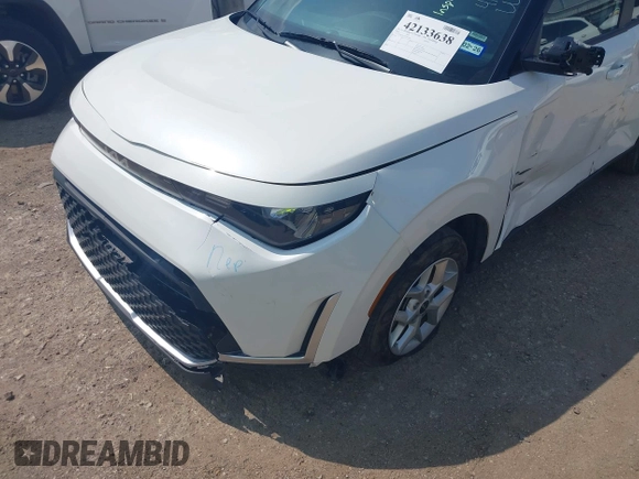 2024 Kia Soul S with VIN KNDJ23AU2R7913249, listed as a IAAI auction lot 42133638 with 22,663 mi miles and . Bid and sale history available at DreamBid. Image 18.