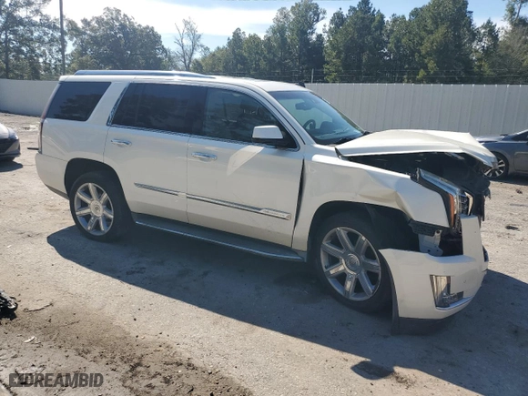 2015 Cadillac Escalade Luxury with VIN 1GYS3BKJ4FR288752, listed as a Copart auction lot 68896314 with 162,708 mi miles and Salvage Title. Bid and sale history available at carsss.com. Image 4.