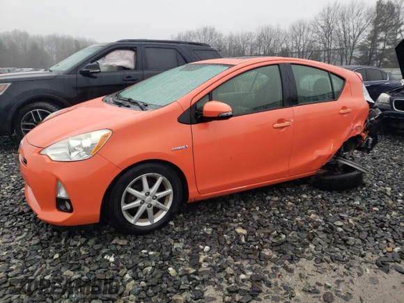 2013 Toyota Prius One with VIN JTDKDTB30D1038382, listed as a Copart auction lot 51677365 with 184,190 mi miles and Clean Title. Bid and sale history available at carsss.com. Image 1.