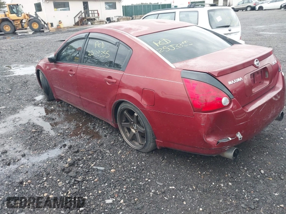 2005 Nissan Maxima 3.5 SL with VIN 1N4BA41E45C857604, listed as a IAAI auction lot 41927616 with 999,999 mi miles. Bid and sale history available at carsss.com. Image 3.