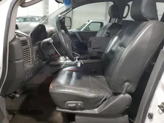 2005 Nissan Titan SE with VIN 1N6BA07B75N528932, listed as a Copart auction lot 45791535 with 196,100 mi miles and Salvage Title. Bid and sale history available at DreamBid. Image 7.