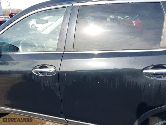 2015 Nissan Rogue SV with VIN 5N1AT2MV6FC764919, listed as a IAAI auction lot 41688831 with 116041 miles. Bid and sale history available at carsss.com. Image 14.