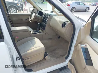 2010 Ford Explorer XLT z VIN 1FMEU7DE4AUA62936, wystawiony jako IAAI lot #42492895 z przebiegiem 255 334 mil mil oraz . Historia ofert i sprzedaży dostępna na DreamBid. Obrazek 5.