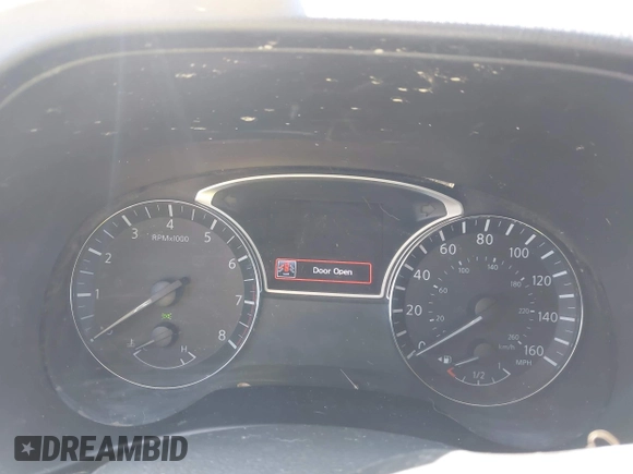 2016 Nissan Pathfinder Platinum with VIN 5N1AR2MM0GC616224, listed as a IAAI auction lot 42088422 with 131,411 mi miles. Bid and sale history available at carsss.com. Image 7.