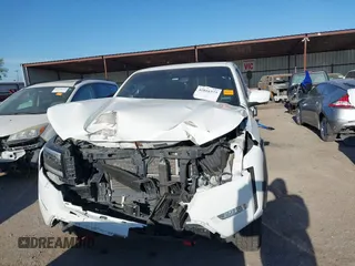 2022 Nissan Frontier SV z VIN 1N6ED1EK4NN656770, wystawiony jako IAAI lot #42016373 z przebiegiem 47 656 mil mil oraz . Historia ofert i sprzedaży dostępna na DreamBid. Obrazek 13.