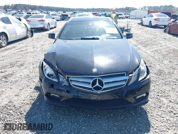 2011 Mercedes-Benz E-Class E 550 with VIN WDDKJ7CB7BF076428, listed as a IAAI auction lot 41785339 with 111,582 mi miles. Bid and sale history available at carsss.com. Image 11.