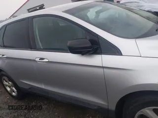 2015 Ford Edge SE z VIN 2FMTK4G84FBC18732, wystawiony jako IAAI lot #40458954 z przebiegiem 145 045 mil mil oraz . Historia ofert i sprzedaży dostępna na DreamBid. Obrazek 13.