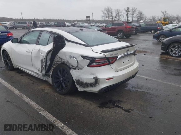 2020 Nissan Maxima SR with VIN 1N4AA6EV1LC373694, listed as a IAAI auction lot 41732550 with 80,453 mi miles and . Bid and sale history available at DreamBid. Image 3.
