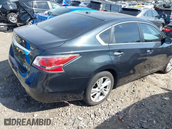 2014 Nissan Altima 2.5 S with VIN 1N4AL3AP3EC283062, listed as a IAAI auction lot 41666952 with 163,557 mi miles. Bid and sale history available at carsss.com. Image 4.