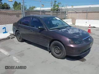 2001 Honda Civic LX with VIN 2HGES165X1H532556, listed as a IAAI auction lot 42008330 with 174,293 mi miles. Bid and sale history available at carsss.com. Image 1.