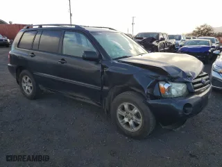 2006 Toyota Highlander w/3rd Row with VIN JTEDP21A260110407, listed as a Copart auction lot 88809225 with 304,911 mi miles and Salvage Title. Bid and sale history available at carsss.com. Image 4.