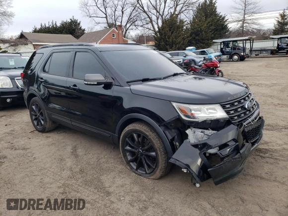 2017 Ford Explorer XLT with VIN 1FM5K8D85HGA83650, listed as a Copart auction lot 45847155 with 103,618 mi miles and Salvage Title. Bid and sale history available at DreamBid. Image 4.