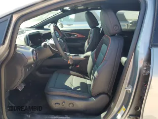 2024 Chevrolet Equinox EV RS z VIN 3GN7DNRP2RS237974, wystawiony jako Copart lot #71756094 z przebiegiem 2024 mil mil oraz Szkody całkowita. Historia ofert i sprzedaży dostępna na DreamBid. Obrazek 7.