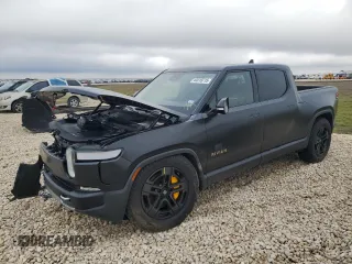 2022 Rivian R1T Adventure Package with VIN 7FCTGAAA5NN015734, listed as a Copart auction lot 44019715 with 27,542 mi miles and Salvage Title. Bid and sale history available at carsss.com. Image 1.