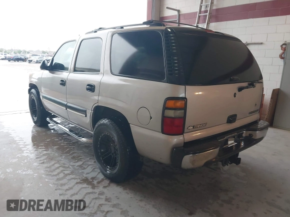 2004 Chevrolet Tahoe LS z VIN 1GNEC13Z34R191127, wystawiony jako IAAI lot #42304922 z przebiegiem 196 684 mil mil oraz . Historia ofert i sprzedaży dostępna na DreamBid. Obrazek 3.