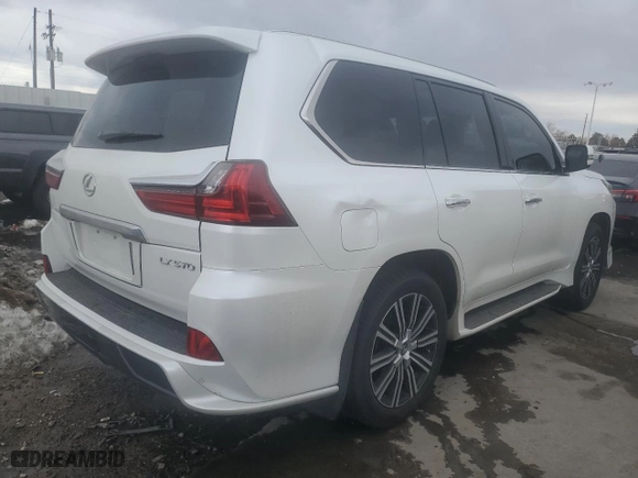 2020 Lexus LX with VIN JTJDY7AX2L4324141, listed as a Copart auction lot 40421224 with NaN miles. Bid and sale history available at carsss.com. Image 3.