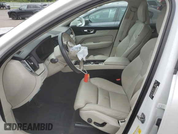 2018 Volvo XC60 Inscription with VIN LYVA22RL0JB082548, listed as a Copart auction lot 63017194 with 90,373 mi miles and Salvage Title. Bid and sale history available at DreamBid. Image 7.