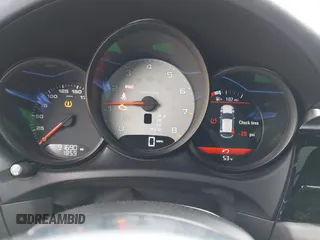 2015 Porsche Macan S with VIN WP1AB2A51FLB66506, listed as a IAAI auction lot 41735847 with 91,690 mi miles. Bid and sale history available at carsss.com. Image 7.
