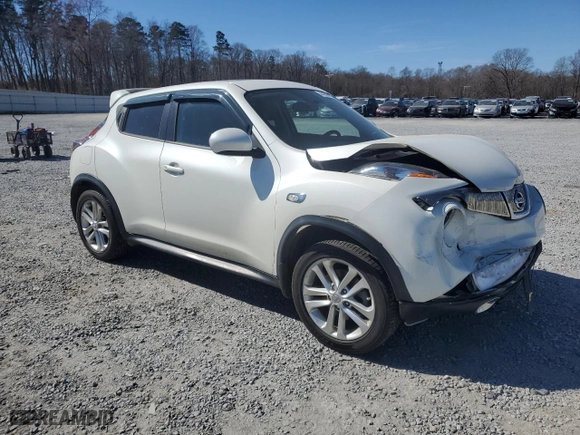 2014 Nissan Juke SL with VIN JN8AF5MV1ET483045, listed as a Copart auction lot 44896955 with 0 mi miles and Salvage Title. Bid and sale history available at carsss.com. Image 4.