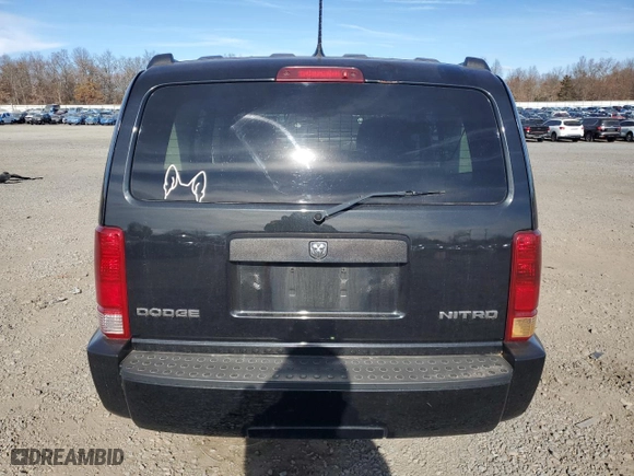 2011 Dodge Nitro SE with VIN 1D4PU2GKXBW568247, listed as a Copart auction lot 81061294 with 152,490 mi miles and Clean Title. Bid and sale history available at carsss.com. Image 6.