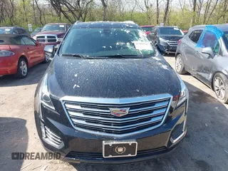 2017 Cadillac XT5 Luxury AWD z VIN 1GYKNDRS4HZ184818, wystawiony jako IAAI lot #42000747 z przebiegiem 46 633 mil mil oraz . Historia ofert i sprzedaży dostępna na DreamBid. Obrazek 12.