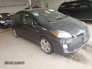 2010 Toyota Prius II z VIN JTDKN3DU3A5091777, wystawiony jako IAAI lot #42247615 z przebiegiem 119 280 mil mil oraz . Historia ofert i sprzedaży dostępna na DreamBid. Obrazek 1.