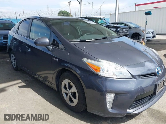 2015 Toyota Prius Four with VIN JTDKN3DUXF1998203, listed as a IAAI auction lot 41816444 with 99,839 mi miles. Bid and sale history available at carsss.com. Image 1.