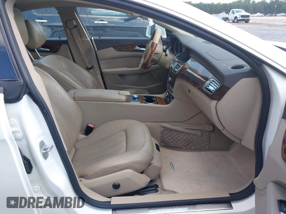 2012 Mercedes-Benz CLS 550 with VIN WDDLJ9BB6CA053206, listed as a IAAI auction lot 42368101 with 110,514 mi miles and . Bid and sale history available at DreamBid. Image 5.