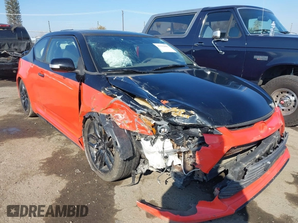 2015 Scion tC with VIN JTKJF5C71FJ006863, listed as a IAAI auction lot 41332681 with 91,559 mi miles. Bid and sale history available at carsss.com. Image 1.