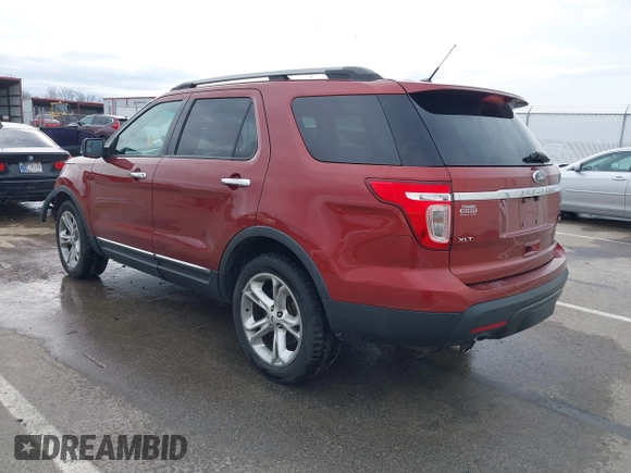2014 Ford Explorer XLT with VIN 1FM5K8D83EGA68639, listed as a IAAI auction lot 41768529 with 176,579 mi miles and . Bid and sale history available at carsss.com. Image 3.