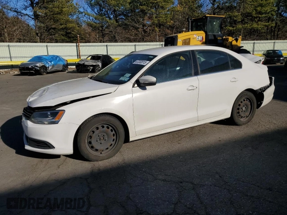 2013 Volkswagen Jetta SE с VIN 3VWDP7AJ3DM385874, выставлен на аукционе Copart как лот 47232015 с пробегом 67 524 миль миль и На запчасти • Non repairable. История ставок и продаж доступна на DreamBid. Изображение 1.