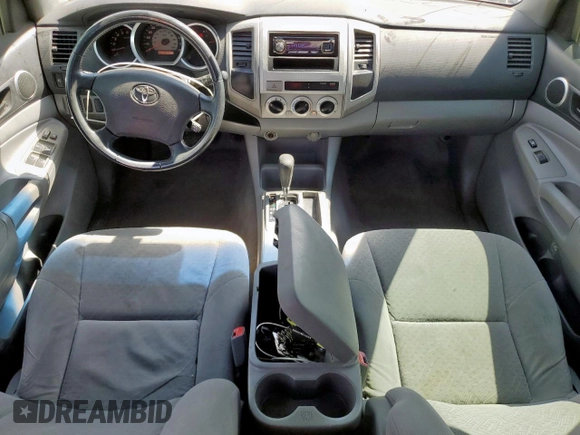 2005 Toyota Tacoma PreRunner с VIN 5TEKU72N25Z104477, выставлен на аукционе Copart как лот 52898405 с пробегом 183 619 миль миль и Списание • Salvage title. История ставок и продаж доступна на DreamBid. Изображение 8.