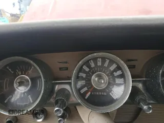 1961 Ford Thunderbird с VIN 1Y71Z157164, выставлен на аукционе Copart как лот 58658465 с пробегом 67 655 миль миль и Списание • Salvage title. История ставок и продаж доступна на DreamBid. Изображение 9.