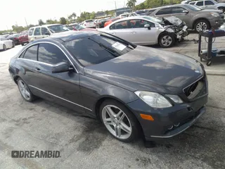 2011 Mercedes-Benz E-Class E 350 with VIN WDDKJ5GB7BF102511, listed as a IAAI auction lot 41782595 with 102,501 mi miles. Bid and sale history available at carsss.com. Image 1.