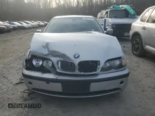2005 BMW 3 Series 325i with VIN WBAEV33435KX10865, listed as a Copart auction lot 44356145 with 130,210 mi miles and Salvage Title. Bid and sale history available at carsss.com. Image 5.