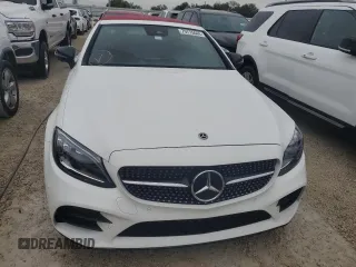 2023 Mercedes-Benz C 300 z VIN W1KWK8DB7PG127964, wystawiony jako Copart lot #79775644 z przebiegiem Nie podano mil oraz Nie do naprawy • Non repairable. Historia ofert i sprzedaży dostępna na DreamBid. Obrazek 5.