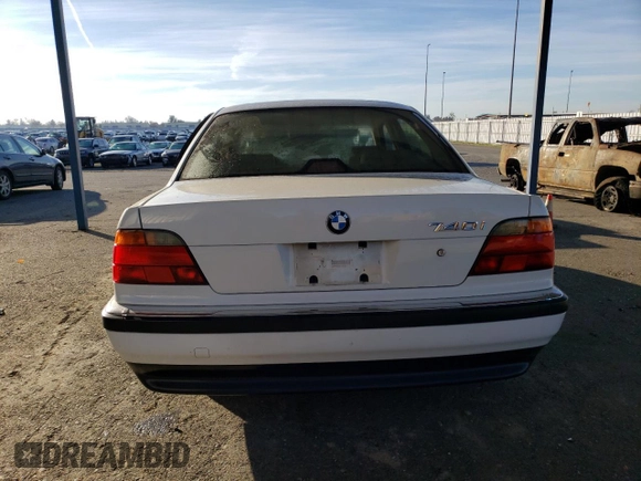 1995 BMW 7 Series 740i with VIN WBAGF6320SDH05311, listed as a Copart auction lot 86376034 with 200,275 mi miles and Salvage Title. Bid and sale history available at carsss.com. Image 6.