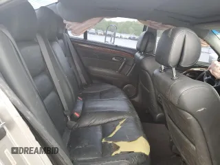 2006 Acura RL z VIN JH4KB16556C002084, wystawiony jako Copart lot #53086895 z przebiegiem 247 163 mil mil oraz Szkoda całkowita • Salvage title. Historia ofert i sprzedaży dostępna na DreamBid. Obrazek 10.