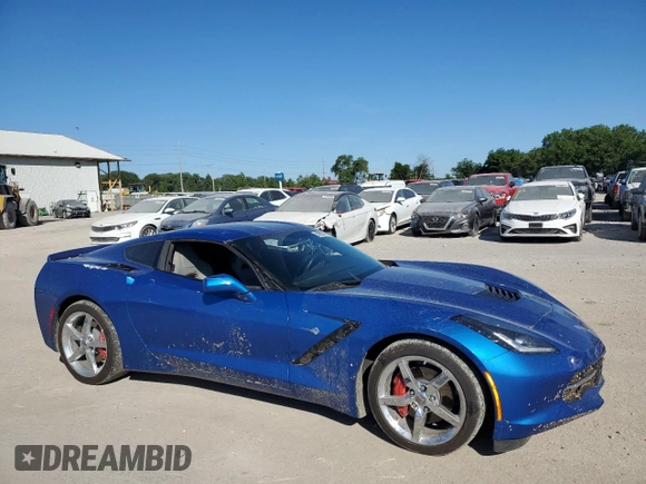 2015 Chevrolet Corvette 1LT with VIN 1G1YB2D71F5121186, listed as a Copart auction lot 58896784 with 11,017 mi miles and Salvage Title. Bid and sale history available at carsss.com. Image 4.