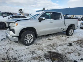 2022 Chevrolet Silverado 1500 LT with VIN 3GCPDKEK8NG562773, listed as a Copart auction lot 42376715 with 50,768 mi miles and Salvage Title. Bid and sale history available at carsss.com. Image 1.