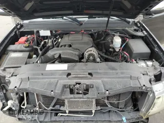 2012 Chevrolet Tahoe Commercial with VIN 1GNLC2E05CR303999, listed as a Copart auction lot 55617295 with 148,326 mi miles and Salvage title. Bid and sale history available at DreamBid. Image 12.